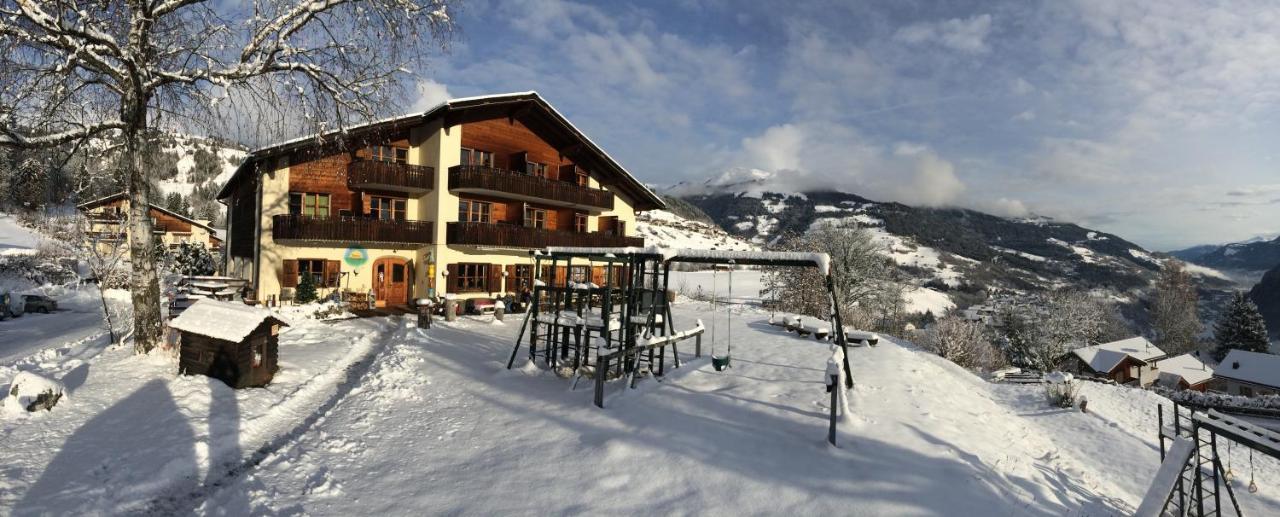Familien Und Wanderhotel Clarezia Breíl المظهر الخارجي الصورة